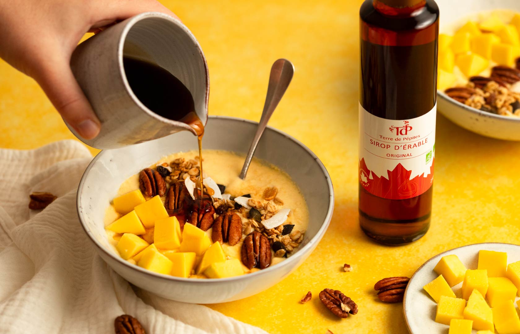Smoothie bowl maison pour cuisiner avec le sirop d’érable dès le petit déjeuner
